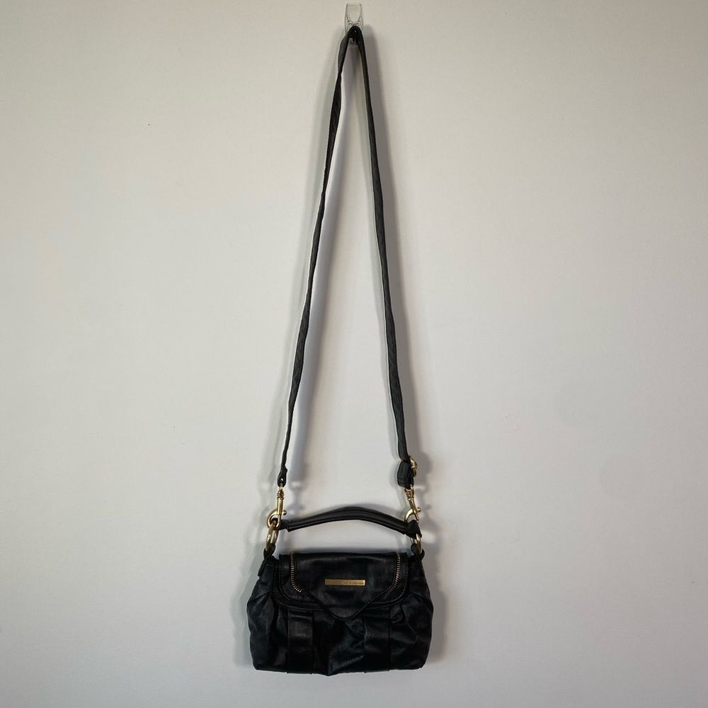 Matt & Nat Vegan Leather Black and Gold Purse